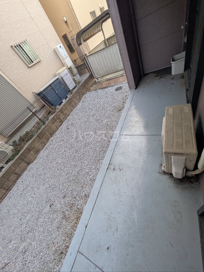 18/30 バルコニー