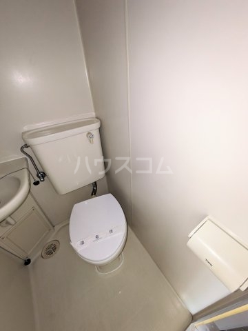 14/30 トイレ