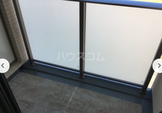 17/23 バルコニー