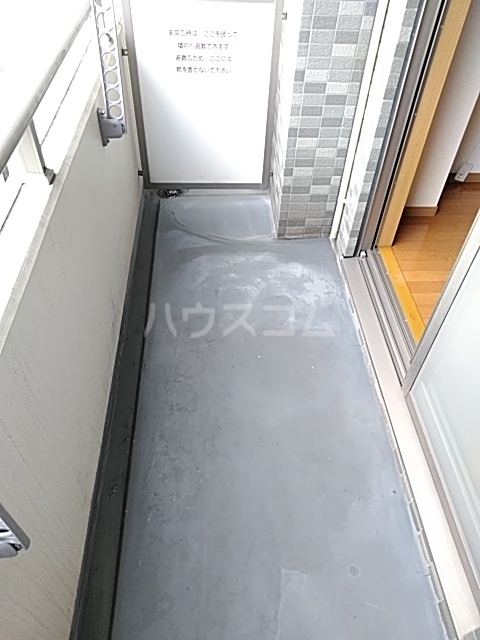 21/30 バルコニー