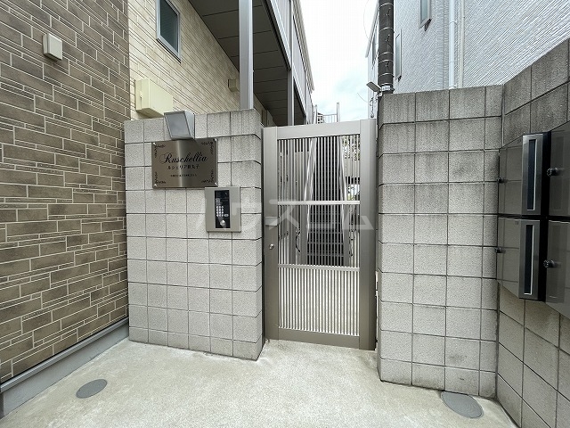 19/21 エントランス