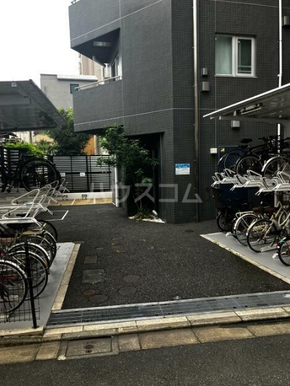 2/2 駐車場