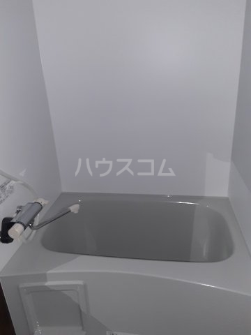 15/28 浴室