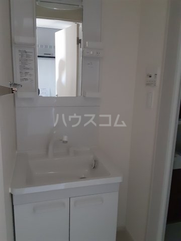 19/28 洗面