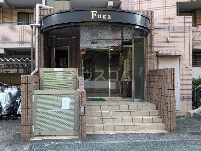 29/30 エントランス