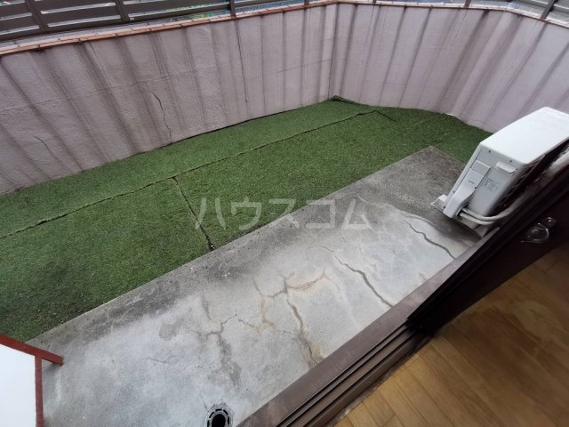 19/30 バルコニー