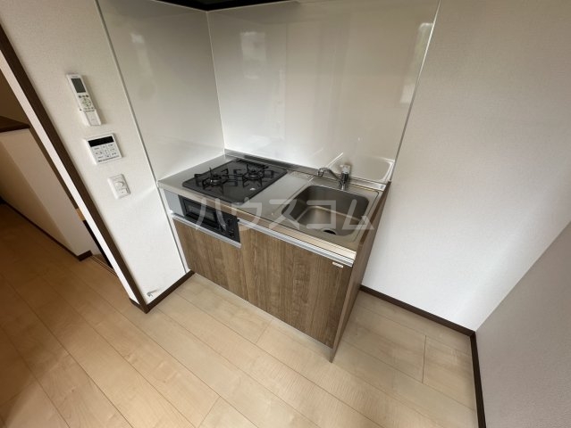 13/30 キッチン