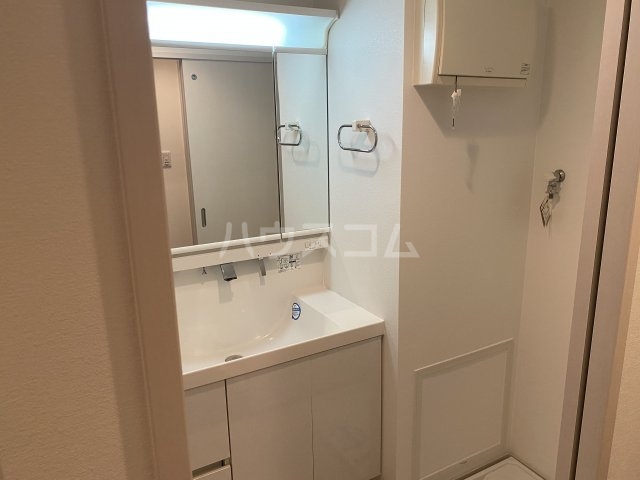 17/30 洗面