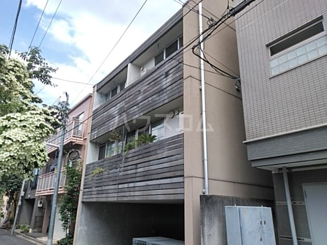 2/30 外観