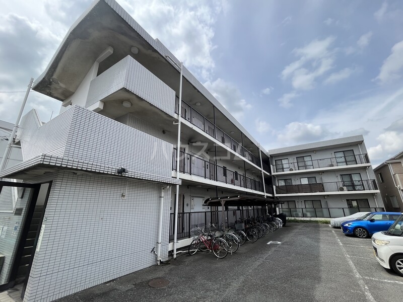 2/30 外観