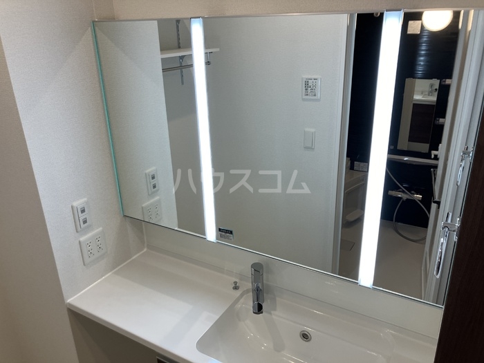 13/23 洗面