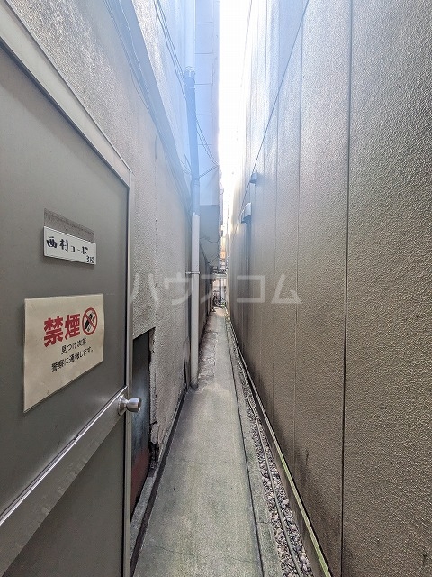3/4 エントランス
