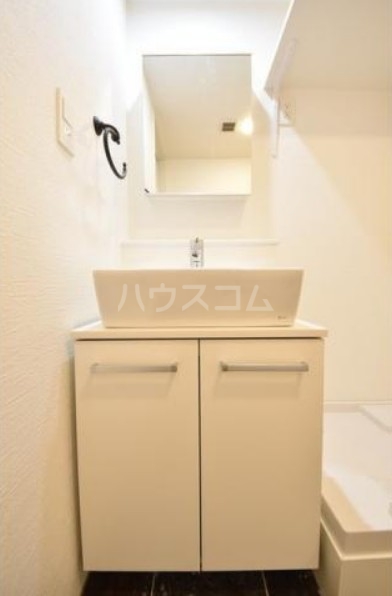 15/30 洗面
