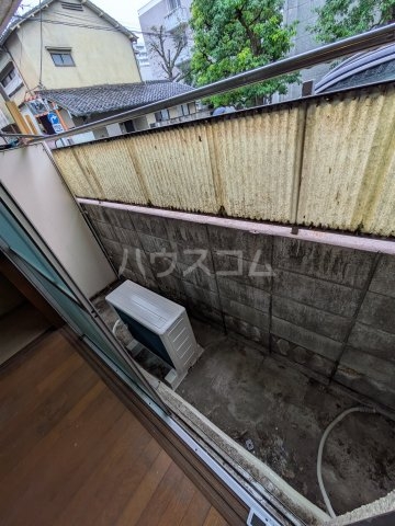13/18 バルコニー