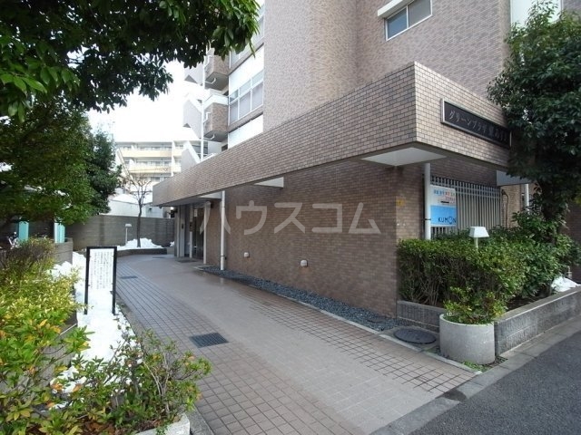 3/7 エントランス