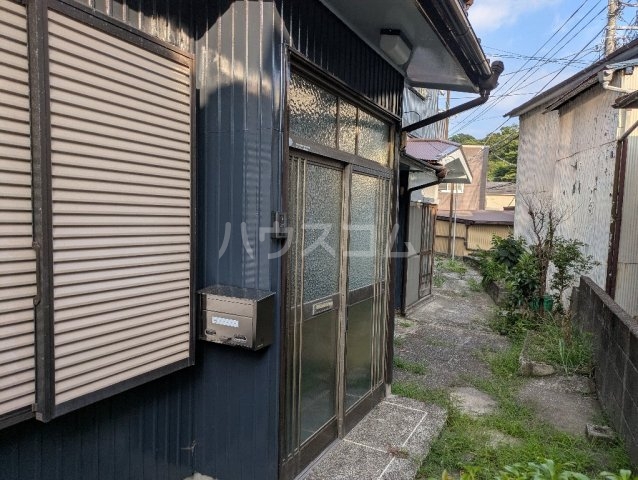 13/30 玄関