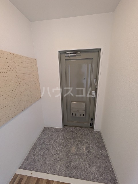 13/30 玄関