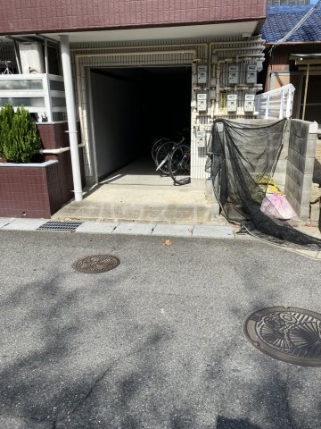 21/27 駐車場
