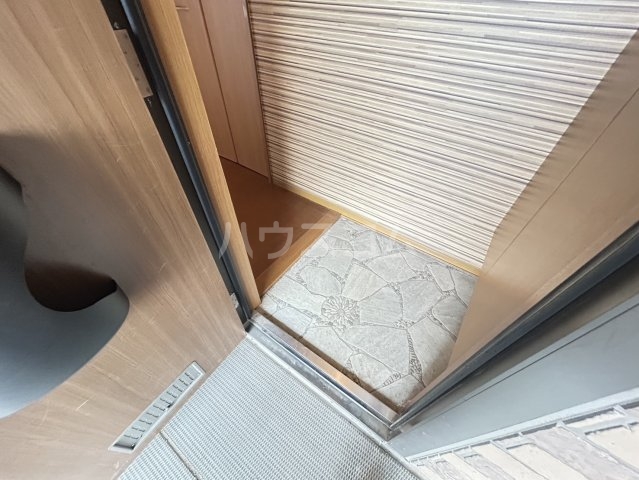 15/30 玄関