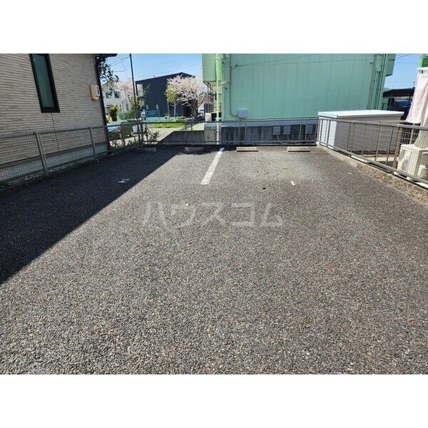 16/26 駐車場
