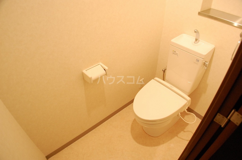 13/30 トイレ