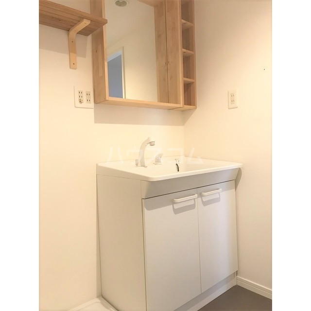 15/30 洗面