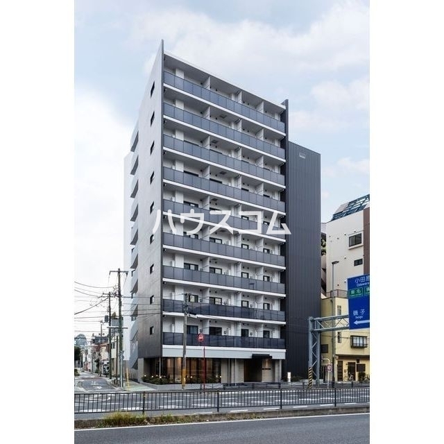 1/8 外観