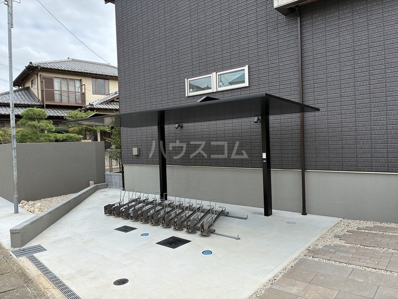 22/30 駐車場