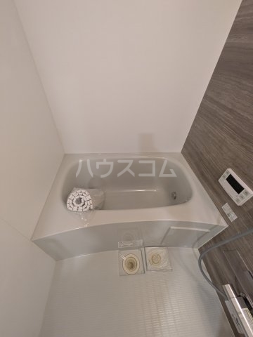 14/30 浴室