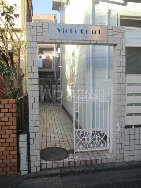 21/25 エントランス