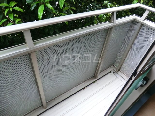 20/30 バルコニー