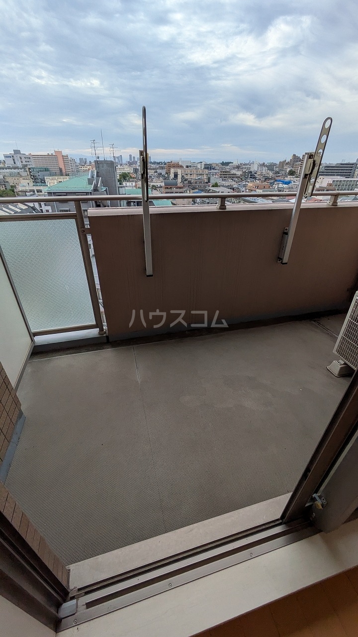 13/29 バルコニー