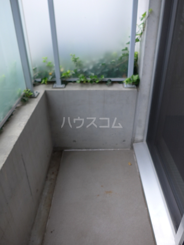 21/30 バルコニー