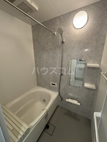 13/29 浴室