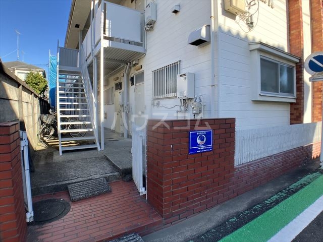 15/21 エントランス