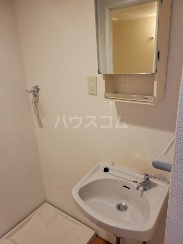 13/22 洗面
