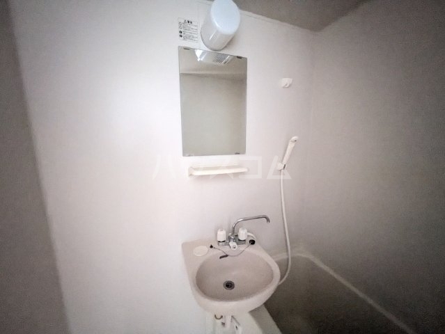 19/30 洗面