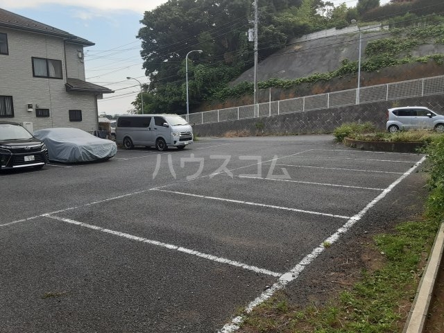 3/5 駐車場