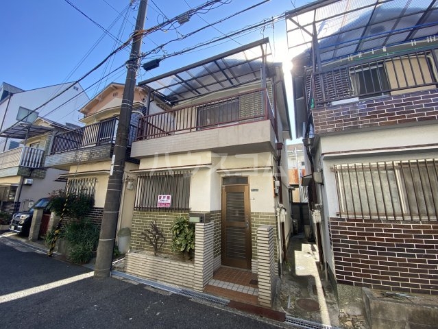 2/30 外観
