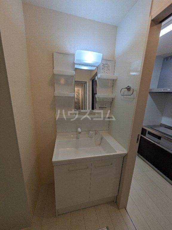 15/30 洗面
