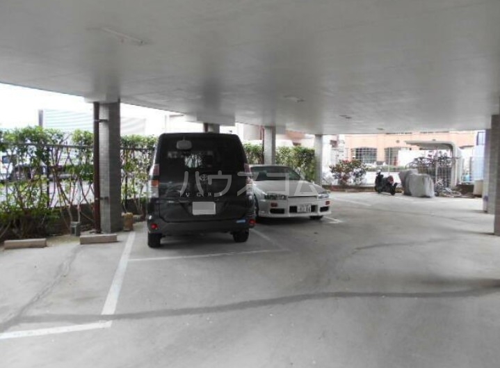 19/29 駐車場
