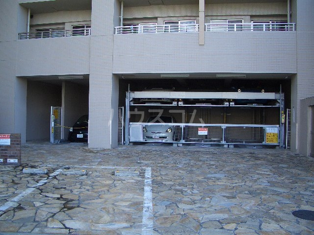 19/22 駐車場