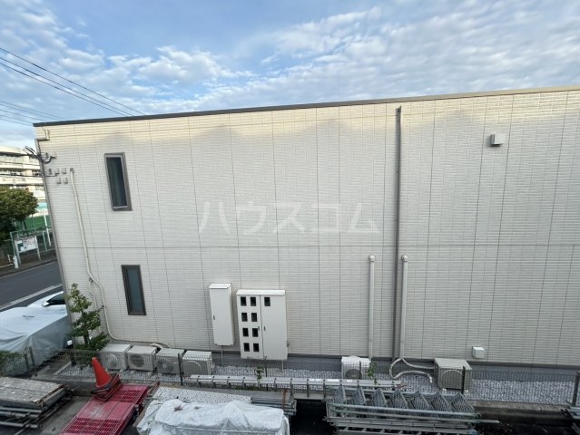 17/30 バルコニー