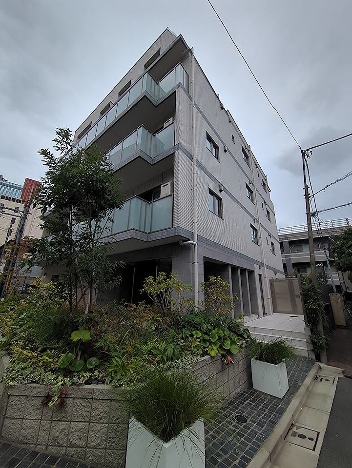 2/30 外観