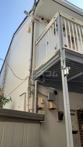 2/30 外観