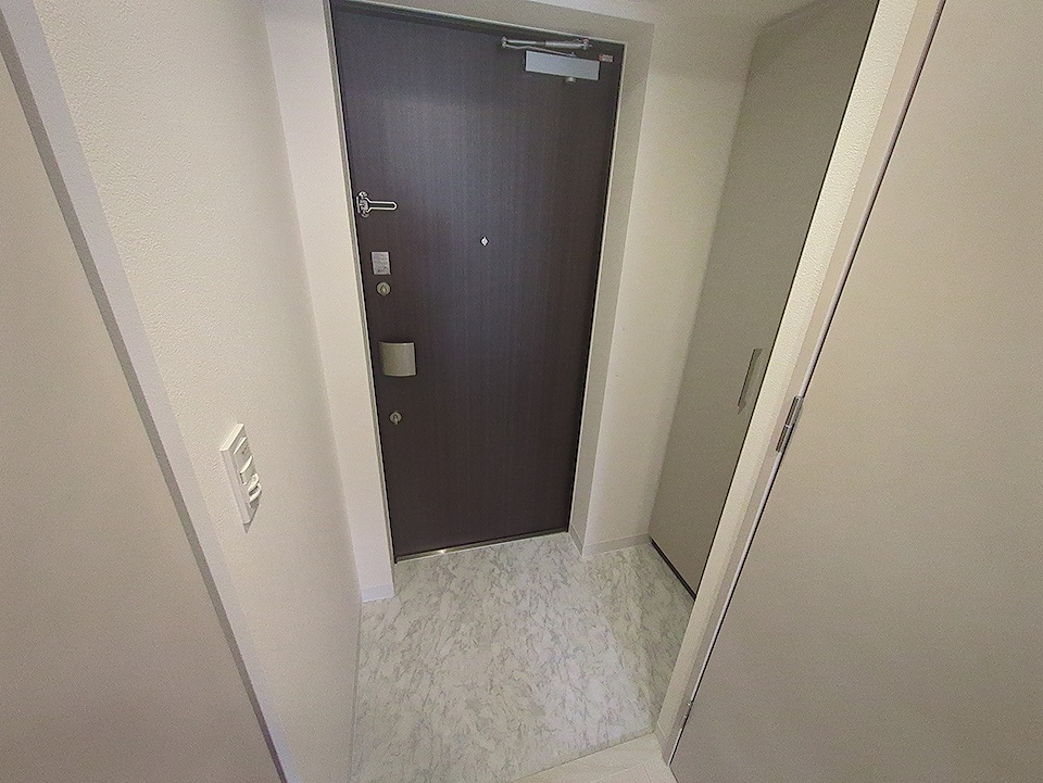 7/30 玄関