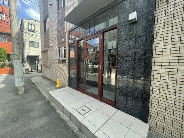 21/24 エントランス