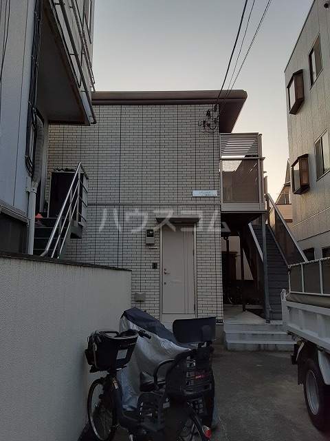 2/30 外観
