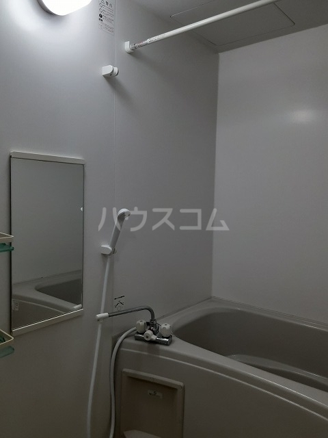 14/30 浴室