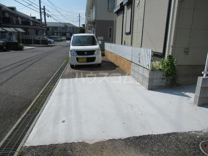 21/30 駐車場
